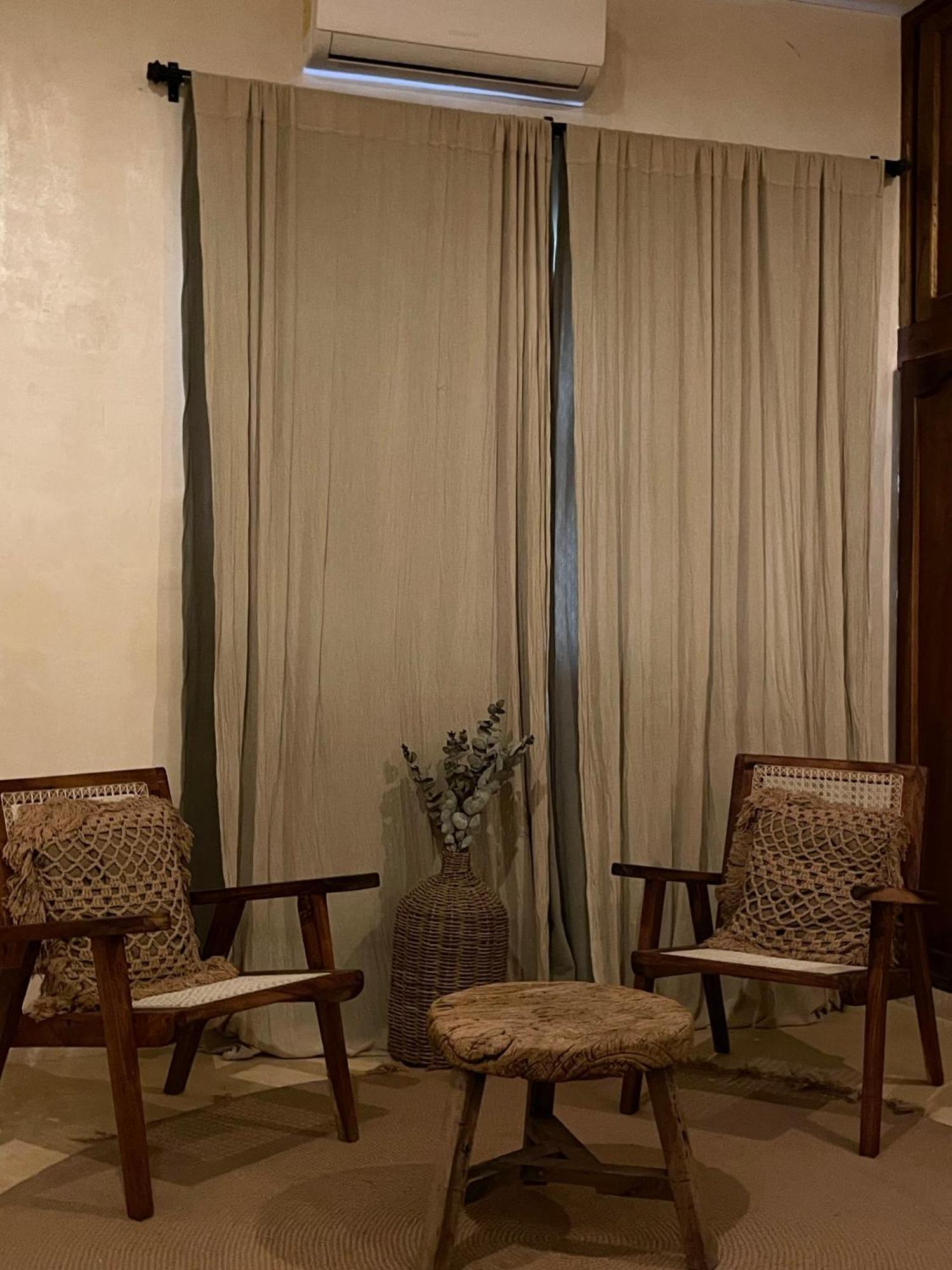 Casa Silice Guesthouse فالادوليد المظهر الخارجي الصورة